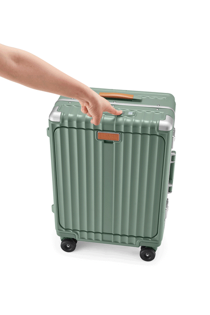 Elite Wide-Handle Carry On