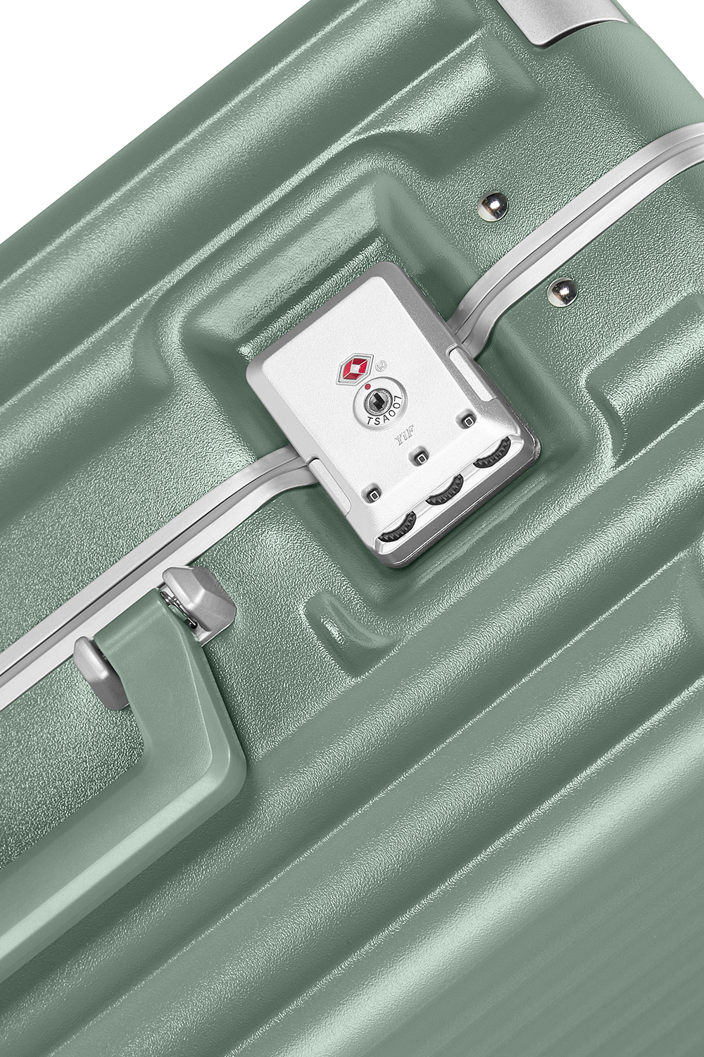 Elite Wide-Handle Carry On