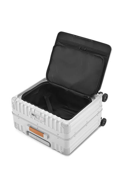 Small Carry On 18"