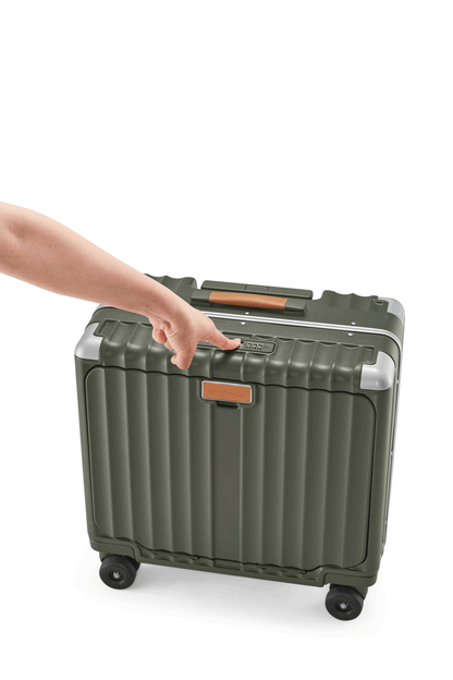 Small Carry On 18"