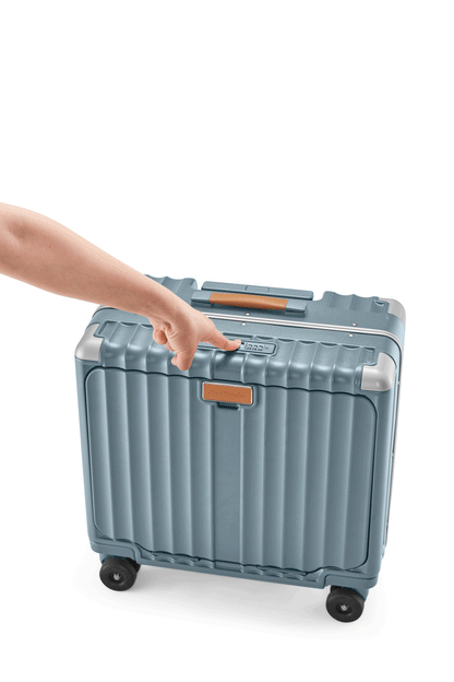 Small Carry On 18"