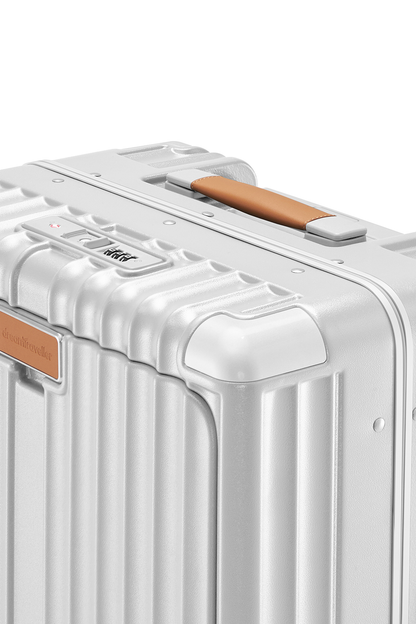 Standard Carry-On 20"