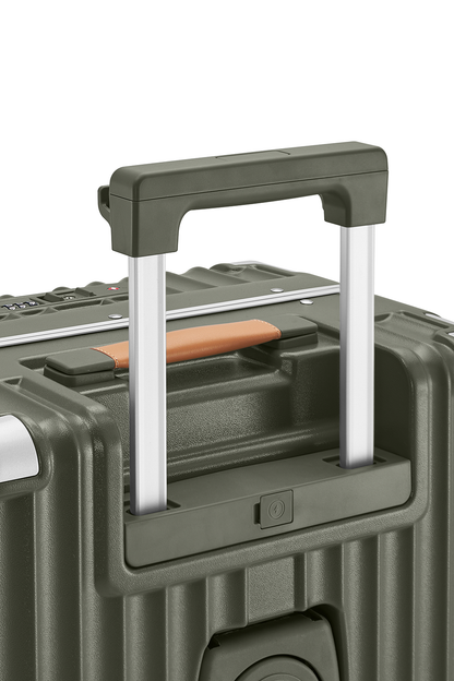 Standard Carry-On 20"