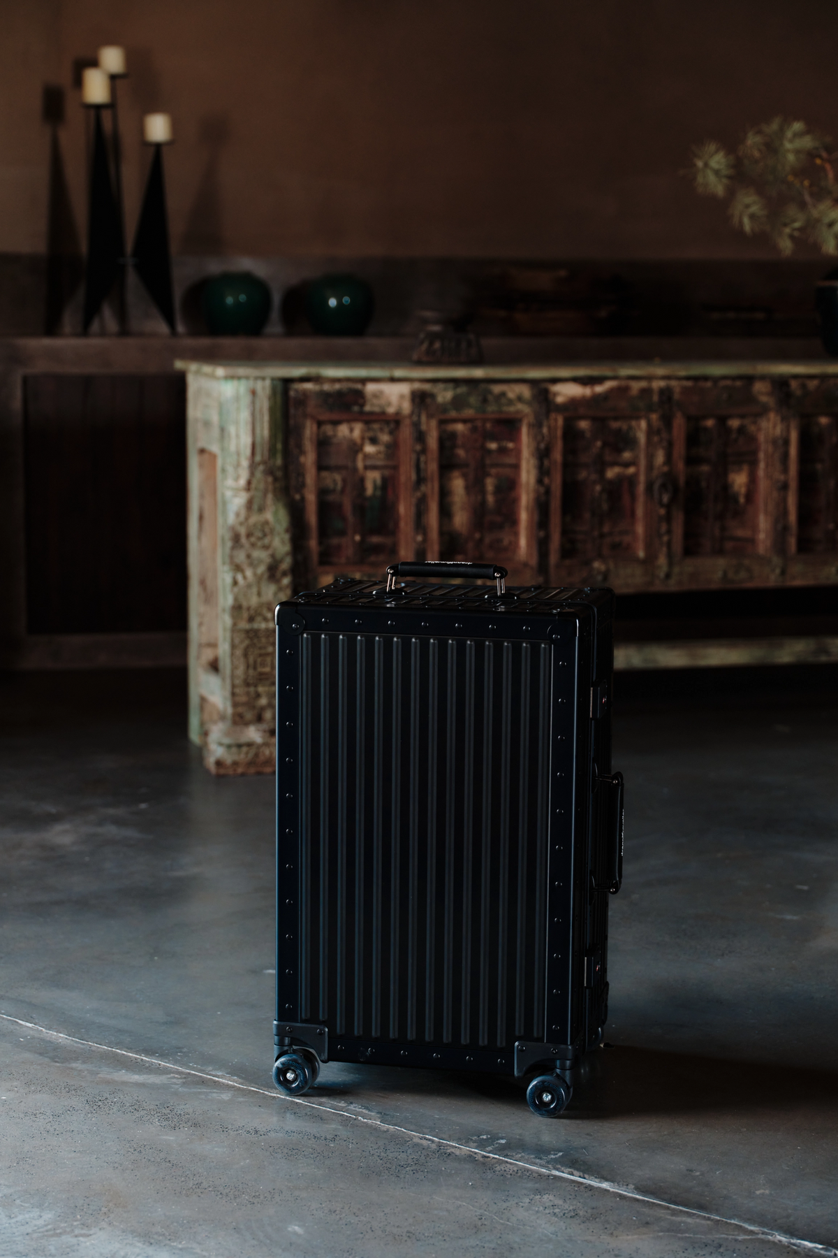 Aluminum Bigger Carry-On 22"