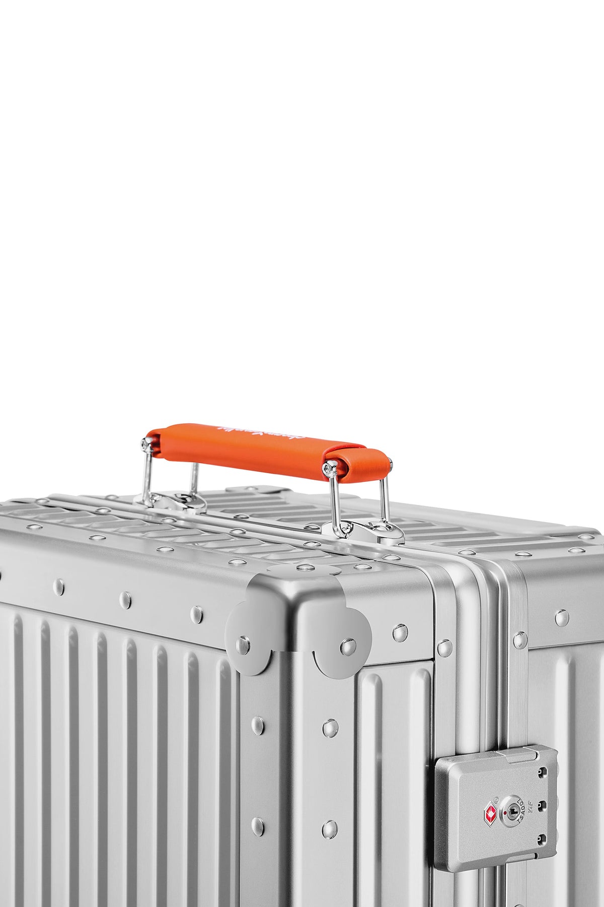 Aluminum Bigger Carry-On 22"